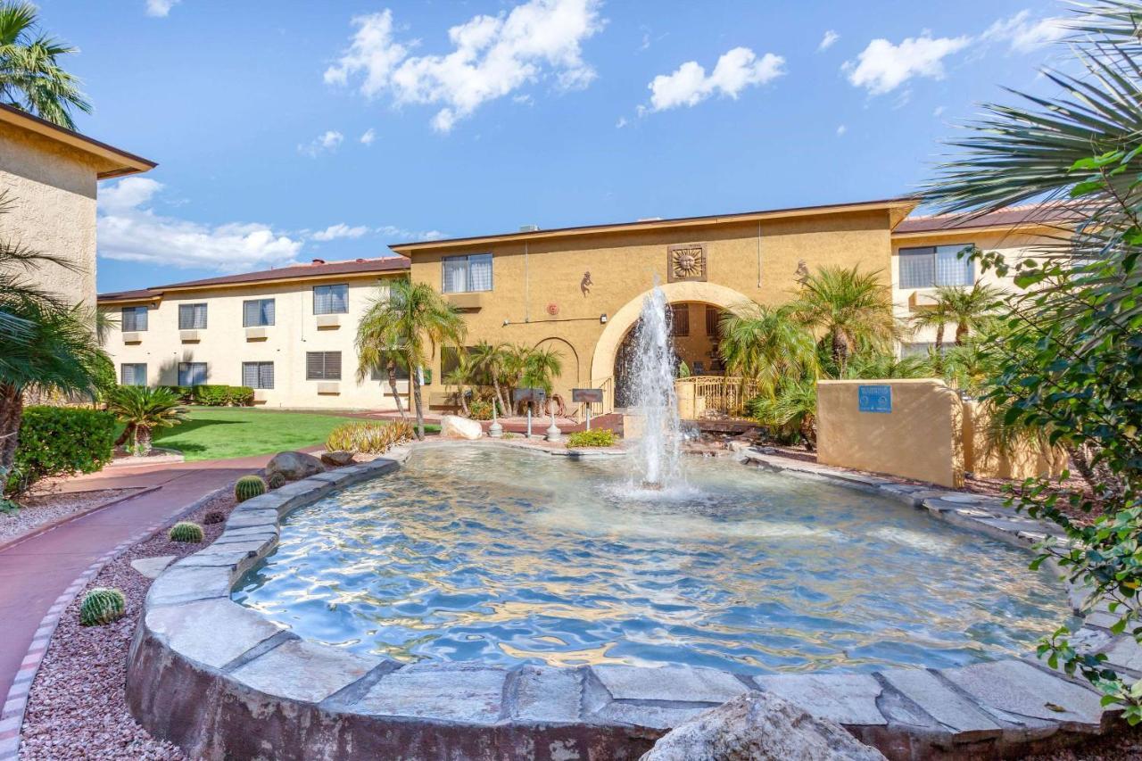 Laquinta Inn Phoenix - Arcadia Zewnętrze zdjęcie